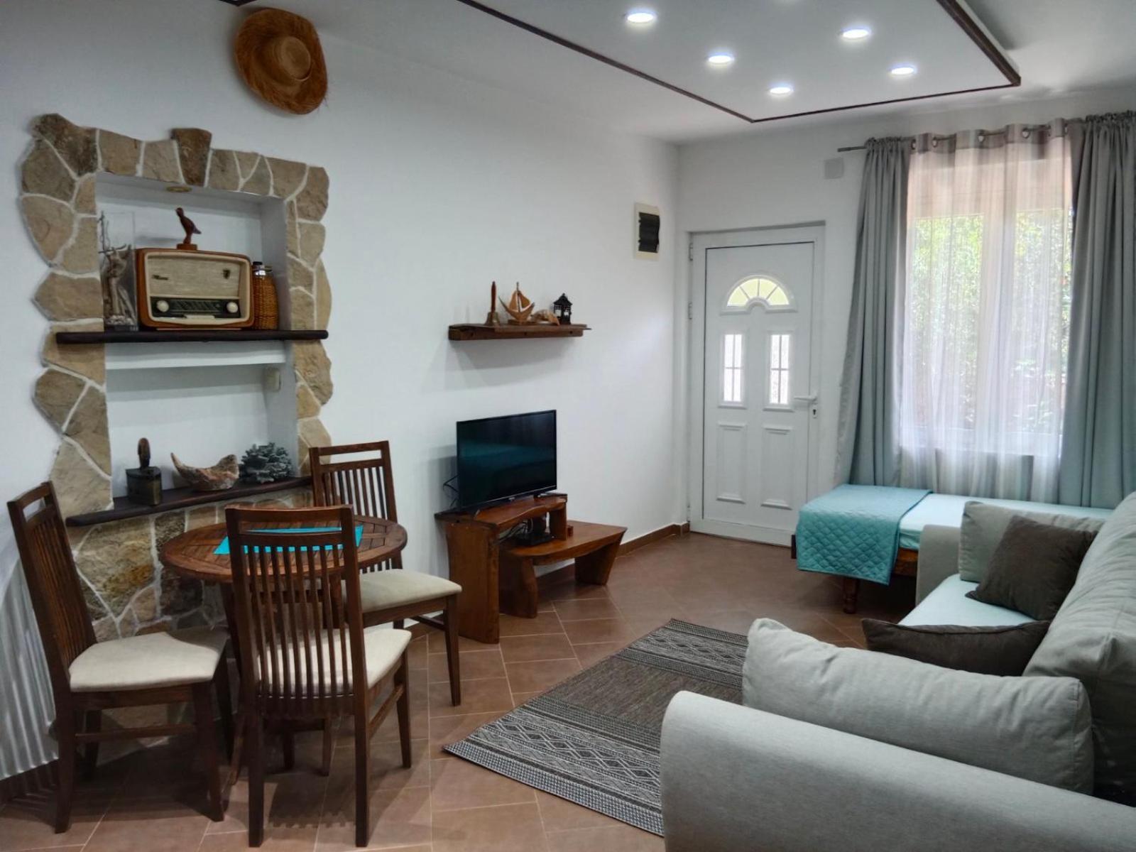 Mirta Apartments Family Farm 부드바 외부 사진