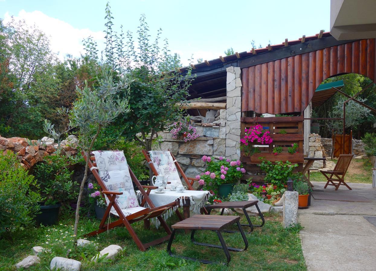 Mirta Apartments Family Farm 부드바 외부 사진
